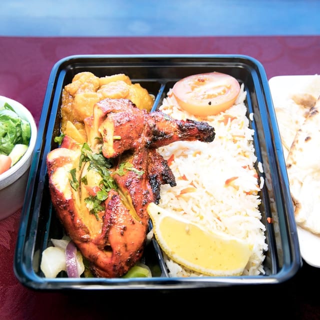 Tandoori & Veggie Combo.